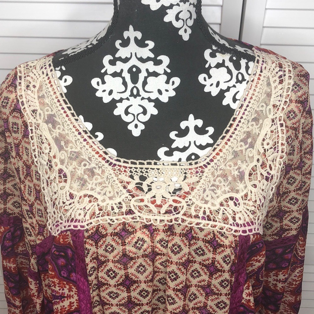 Bila Sheer Lace Fuschia Peasant Blouse Large NWT - Picture 2 of 7